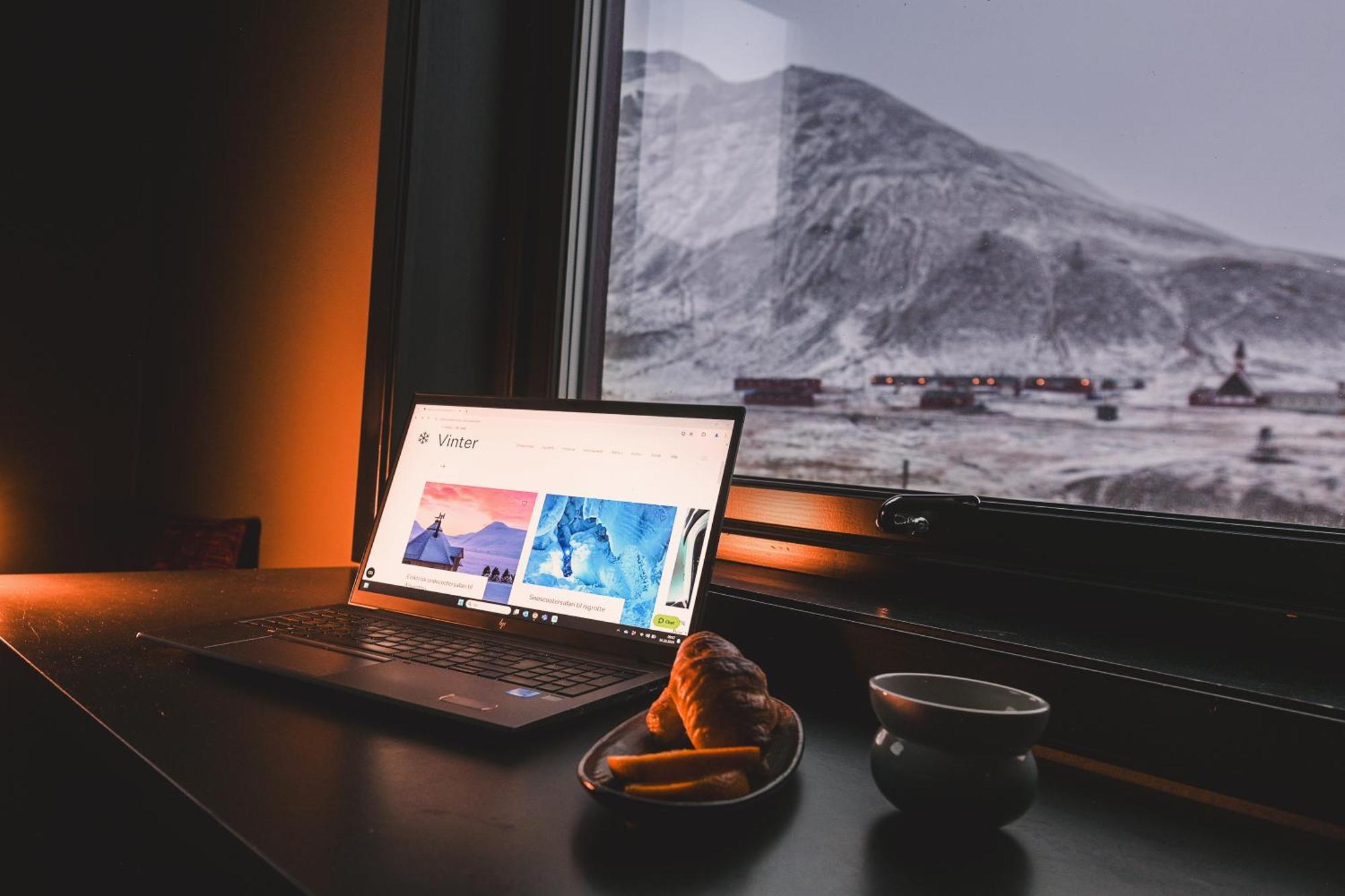 Svalbard Hotell | The Vault Longyearbyen Zewnętrze zdjęcie